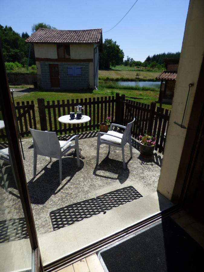 La Croix Gites Pressignac Exterior foto