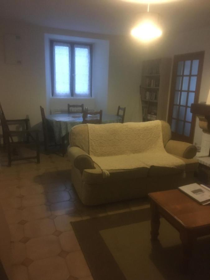 La Croix Gites Pressignac Exterior foto