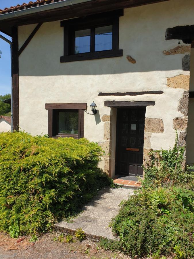 La Croix Gites Pressignac Exterior foto