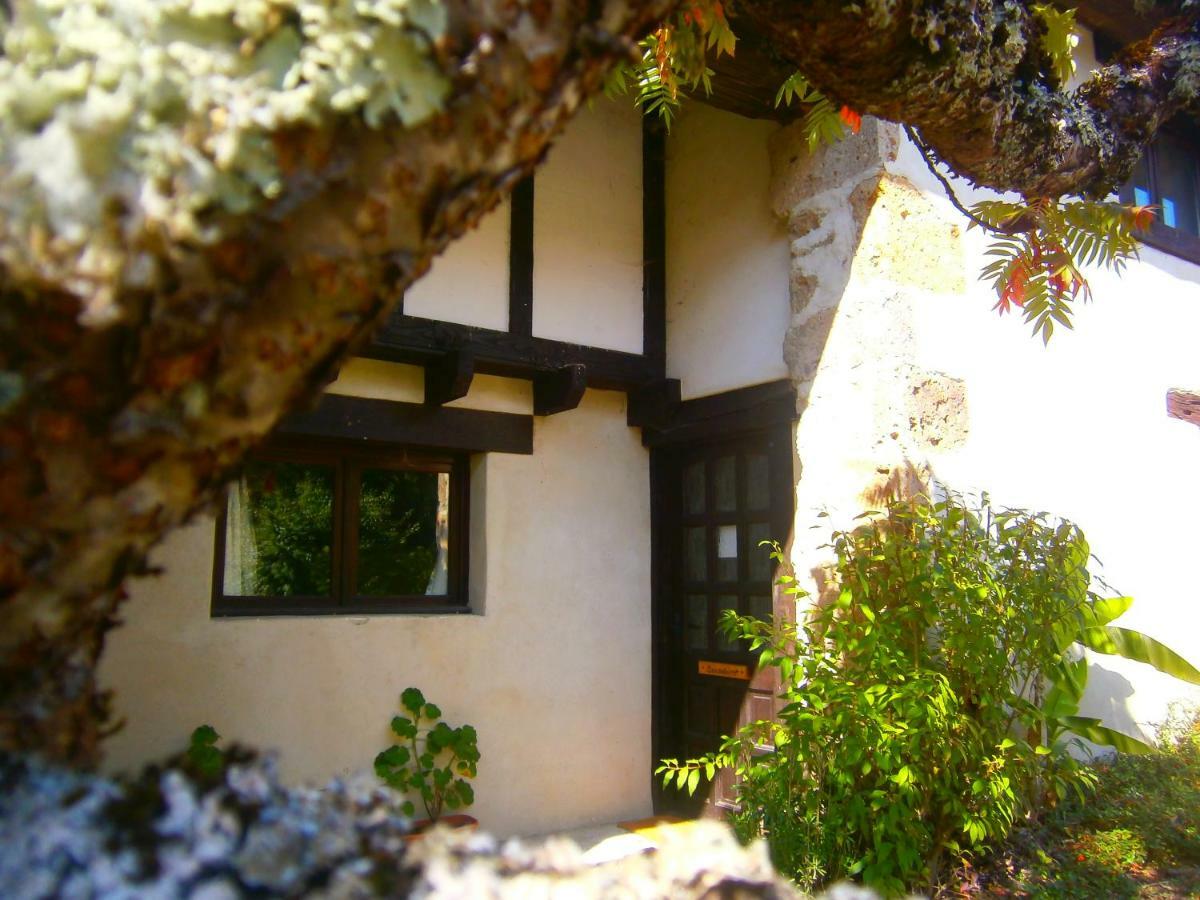La Croix Gites Pressignac Exterior foto